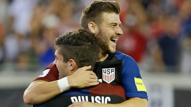 pulisic-arriola-usa-tt-wcq.jpg